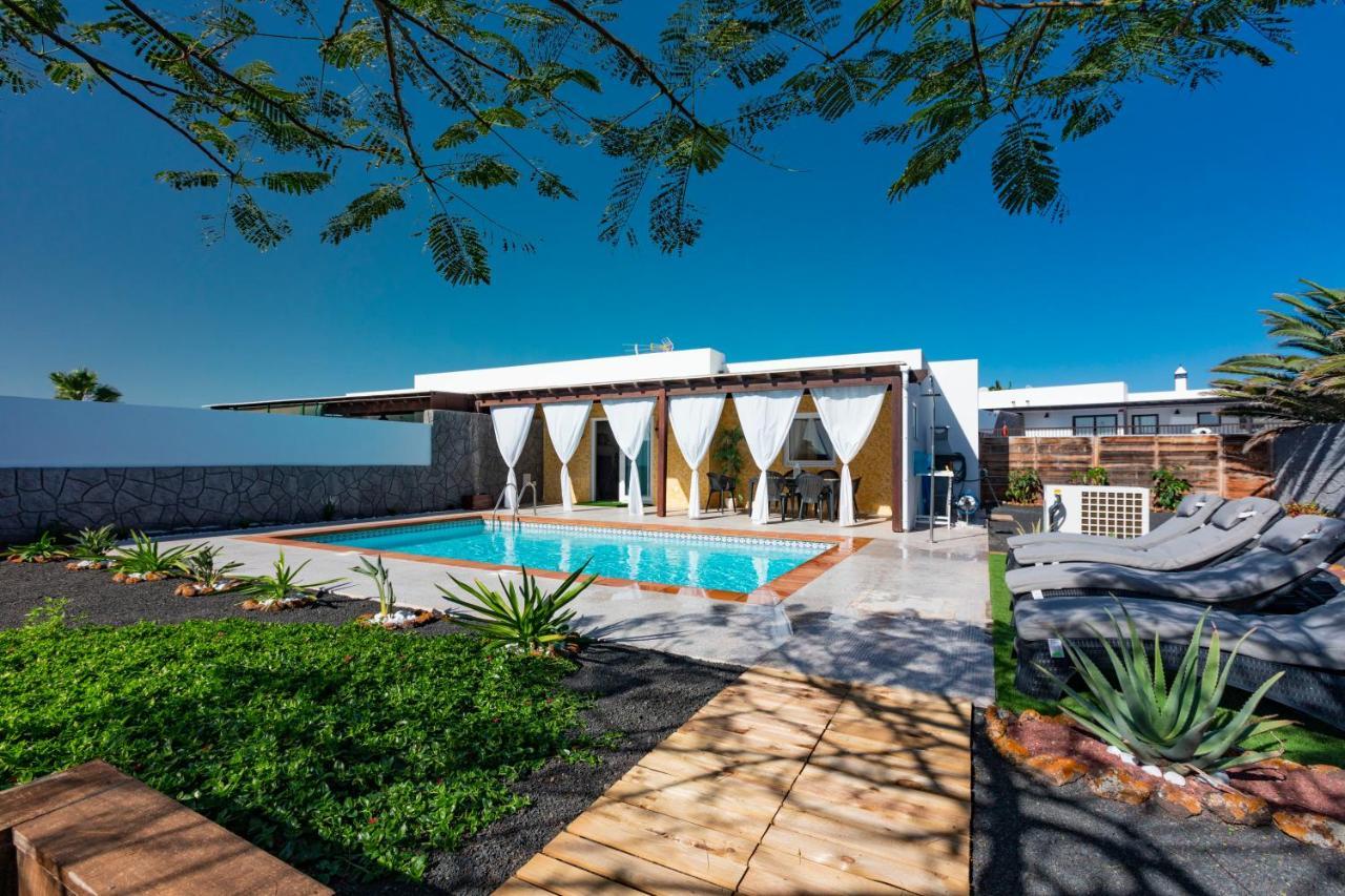 Вілла Casa Daneo Плайя-Бланка Екстер'єр фото